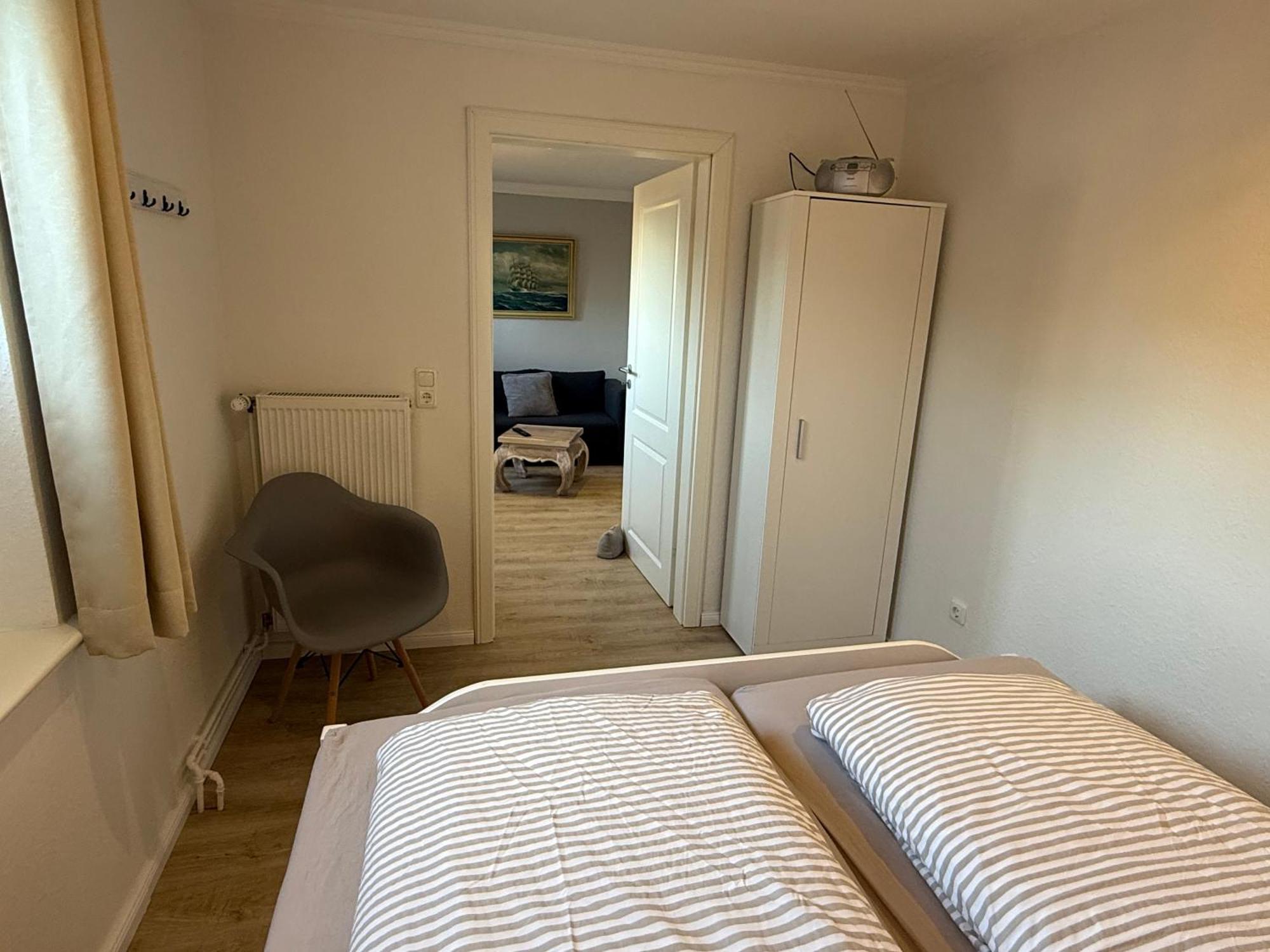 Ferienwohnung „Ole Karkenwech“ Husum-Roedemis Husum  Exterior photo